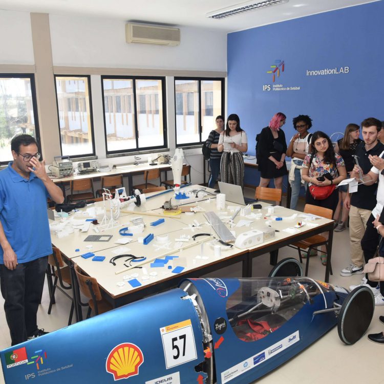 Participantes do evento visitam Laboratório de Inovação do Politécnico de Setúbal